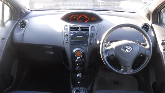 Toyota Vitz 2010 RS